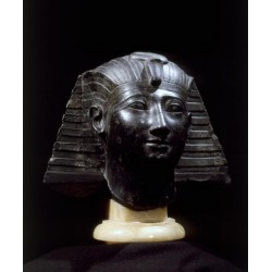 “Milano in Egitto. Gli scavi di Achille Vogliano nel Fayum”: in mostra con la curatrice